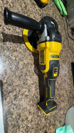 DEWALT
