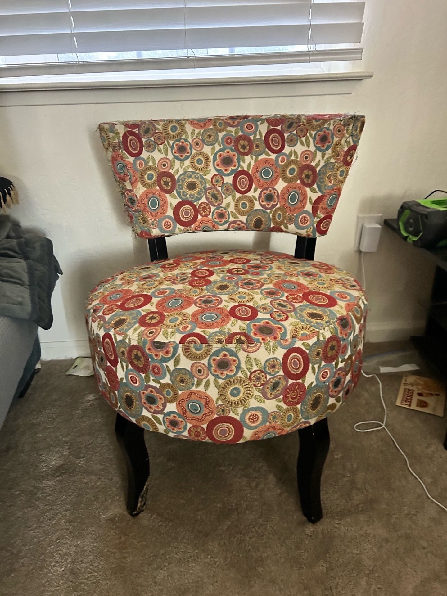 Pier 1 Floral Accent Chair – Great Upholstery Project