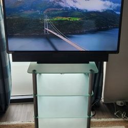 XMAS DEAL! Toshiba 50" 1080p TV and Soundbar