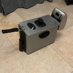 DēLonghi DualZone Deep Fryer