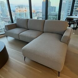 Sectional Sofa 