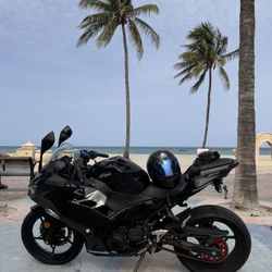 2018 Kawasaki Ninja 400 