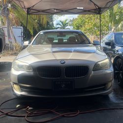 2011 BMW 528i