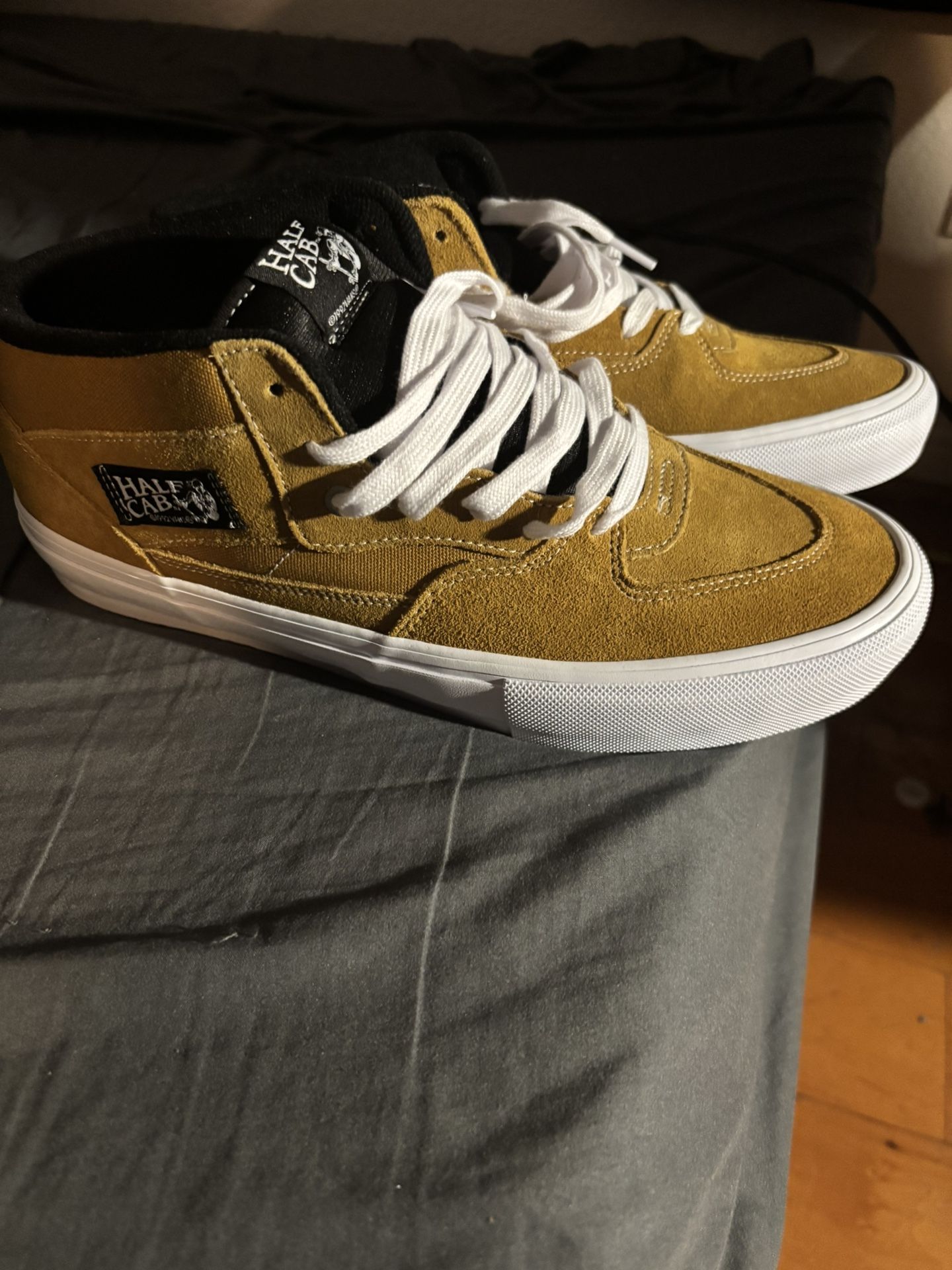 Vans Half Cab