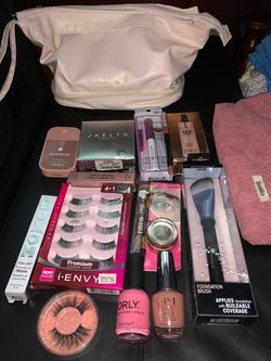 Make up bundle deal