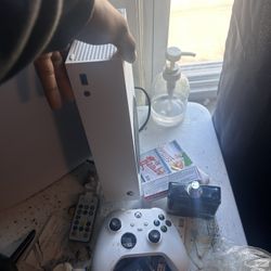 Xbox Series S With Controller 