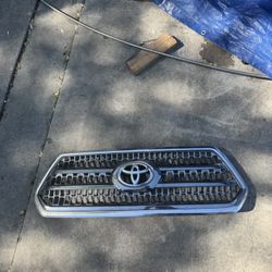 Toyota grille for tundra or sienna