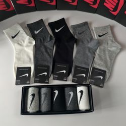 Nike Socks Set Of 5