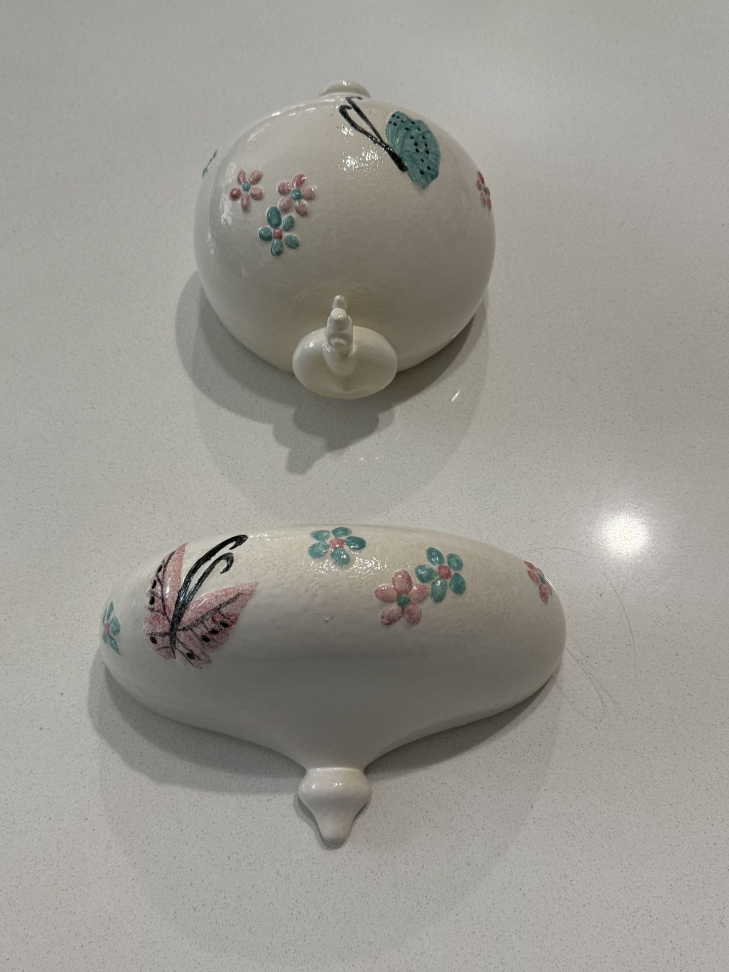 Vintage Hull Pottery 1956 Wall Hanging Butterfly Flowers Lavabo B25 B24 USA Made