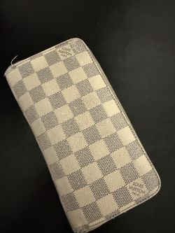 Lv Wallet With Receipt