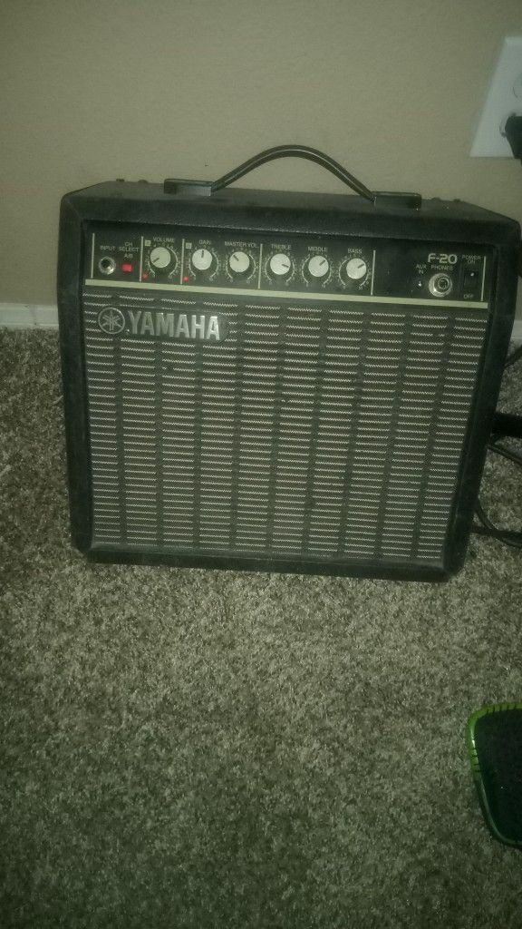 Yamaha Electric Guitar Amp