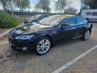 2013 Tesla Model S