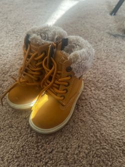 Toddler boy boots