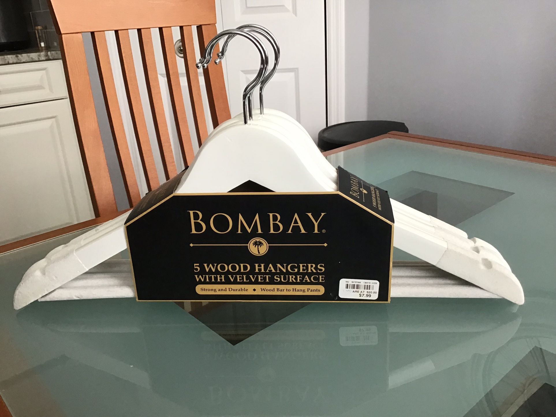 NEW~Bombay 5 Wood Hangers~Velvet Surface Strong~durable hangers with wood bar to hang pants Pick up Four Mile Cove Parkway behind Walmart on Del Prado