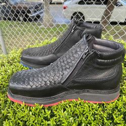 Nuevos Zapatos de piel petatillo con suela roja y azul