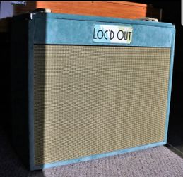 2x12 Guitar Cab unloaded
