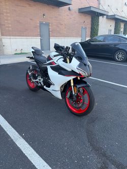 2025 cfmoto