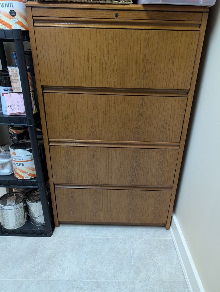 5.5 ft. Oak Filing Cabinet