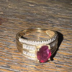 14kt Woman's Ring
