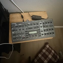 Access virus Ti2 Synthesizer