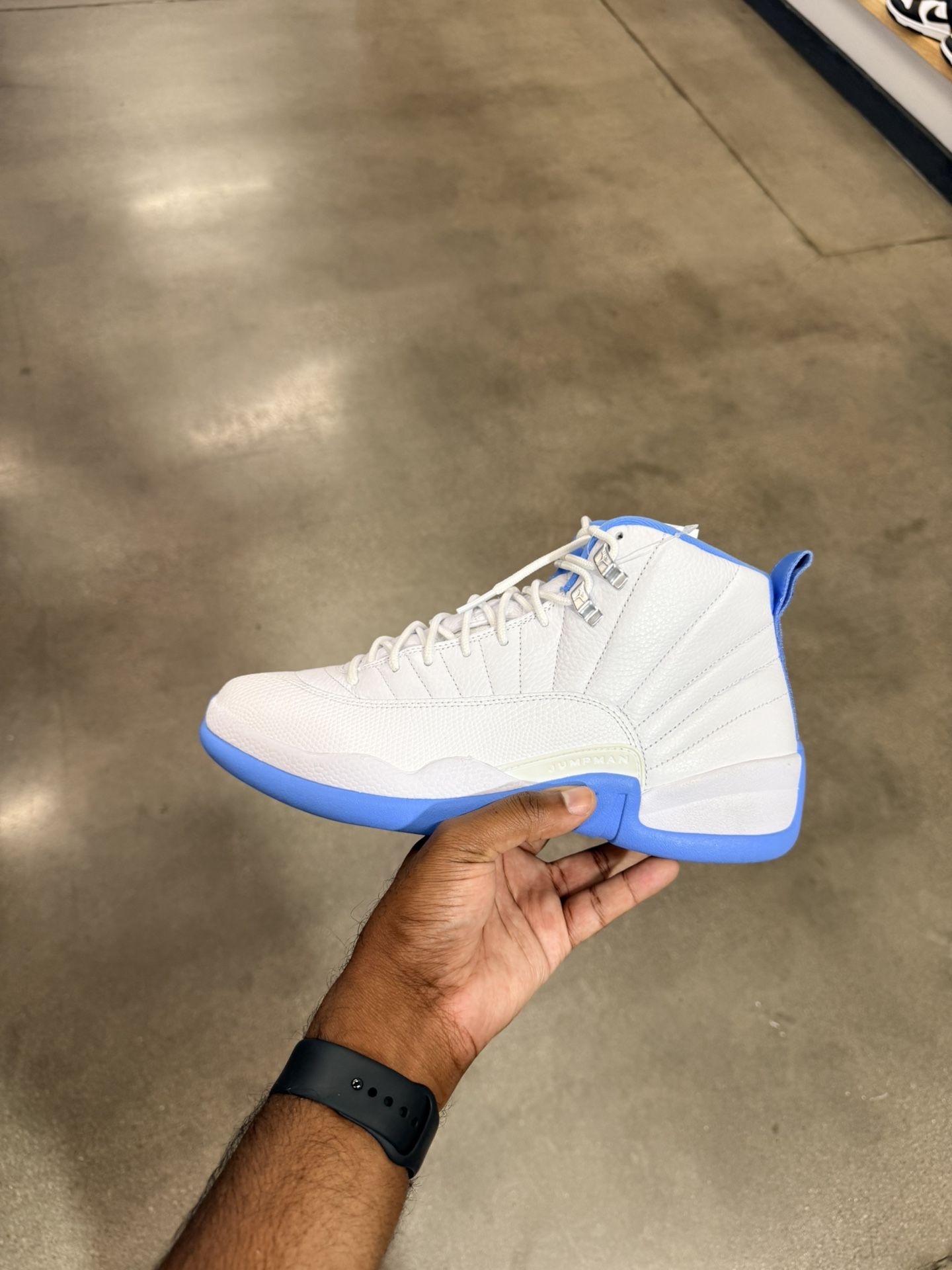 Pre Loved Jordan12 Melo Sz 10