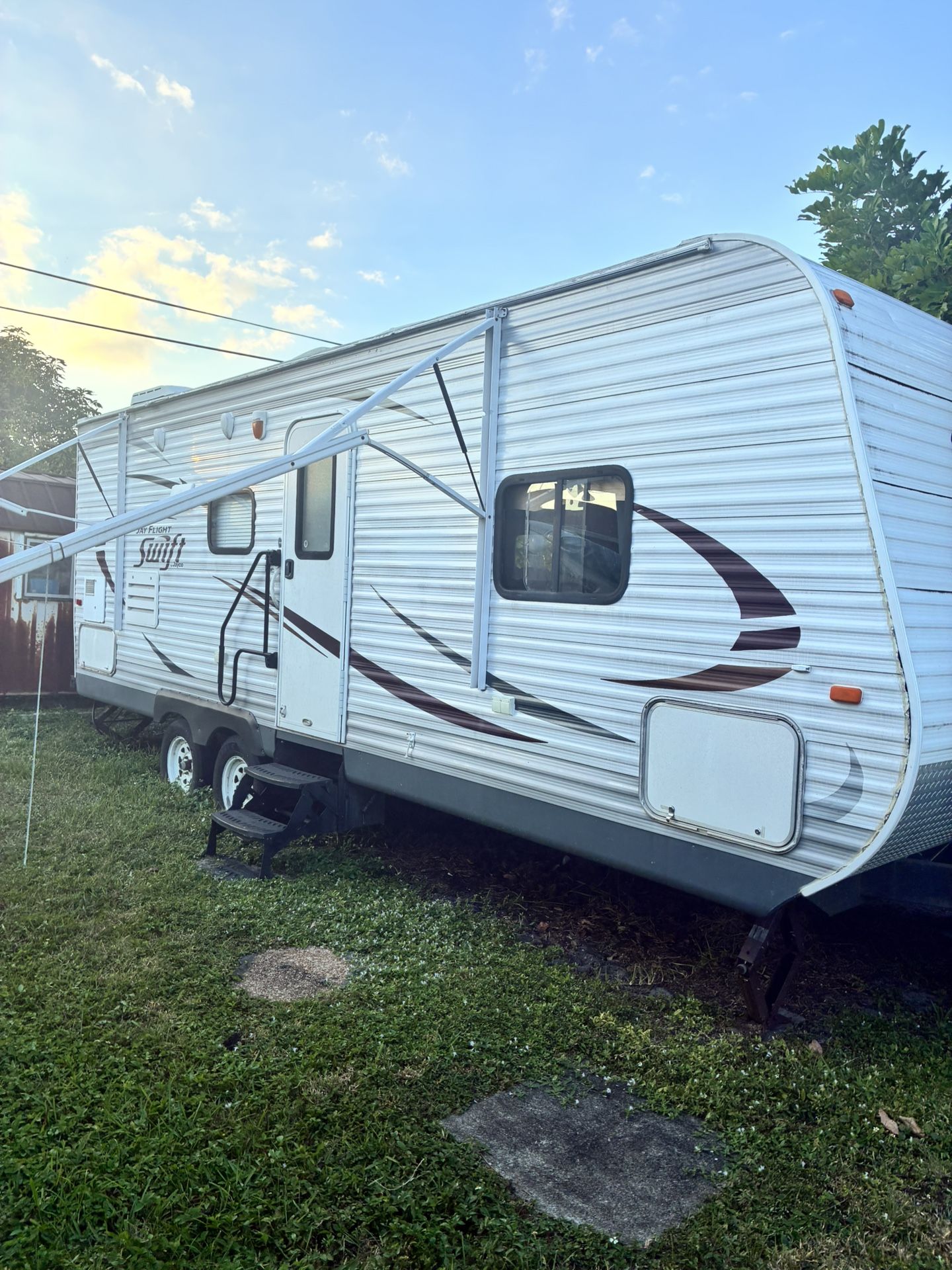 Jayco 5th Wheel Trailer Cash Only