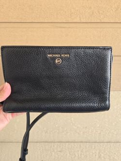 Micheal Kors purse