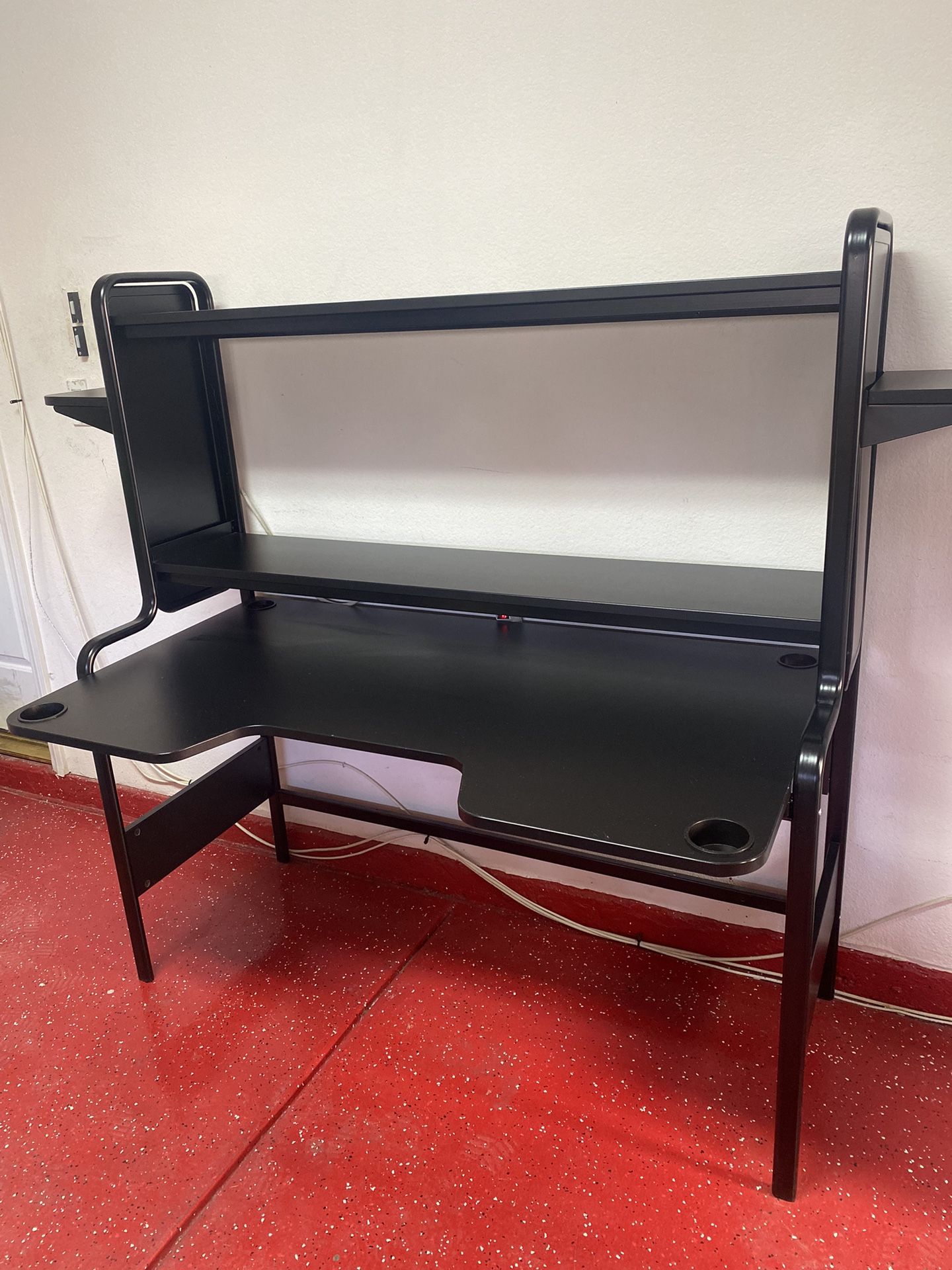 IKEA FREDDE GAMING DESK black, 55 1/8/72 7/8x29 1/8x57 1/2 "
