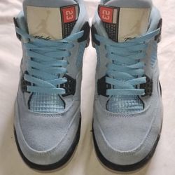 Jordan 4 University Blues 