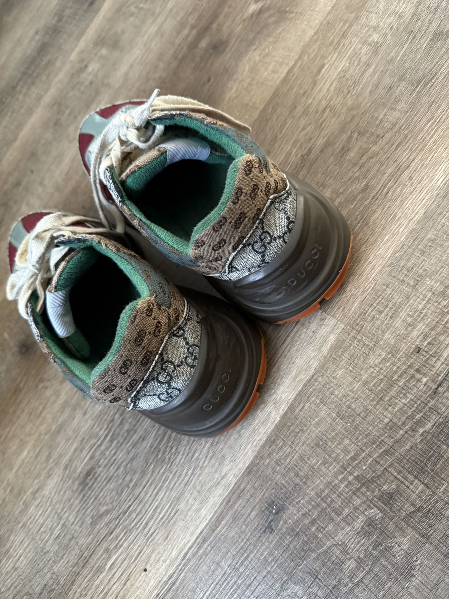 gucci shoes