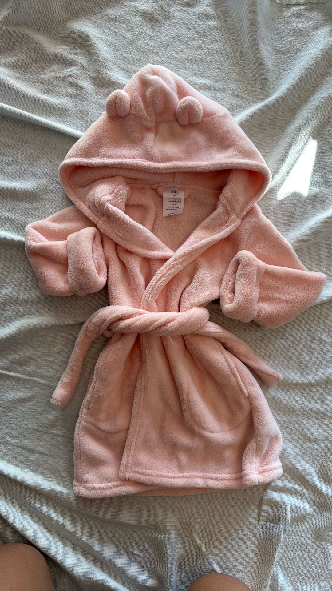 2t Pink Baby gap Bath Robe. If It's Posted It's Available