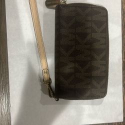 Mk Hand Purse 