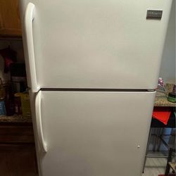 Frigidaire Refrigerator