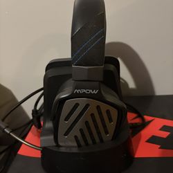 Bluetooth gaming headphones