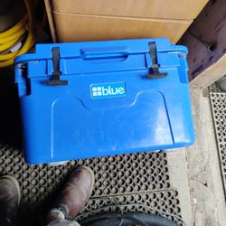 Blue 30 Quart Cooler