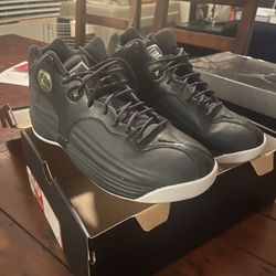 Air Jordan’s Men’s Size 10.5 