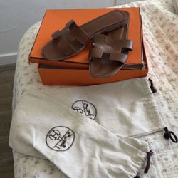 Hermes Oran Sandals 