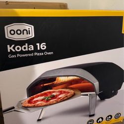 Brand New Ooni Koda 16 Gas Pizza Oven