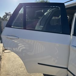 2011 BMW X5 xDrive35d Rear Passenger Door – Complete – Alpine White (300)