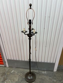 Lamp/pole lamp/standing lamp/5 foot lamp