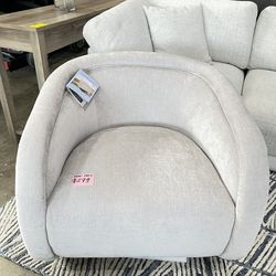 Henredon Swivel Chair