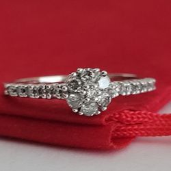 ❤️14k Size 6.75 Precious Solid White Gold Genuine Diamond Ring!/ Anillo de Oro Blanco con Diamantes Genuinos! 👌🎁Post Tags: Anillo de Oro