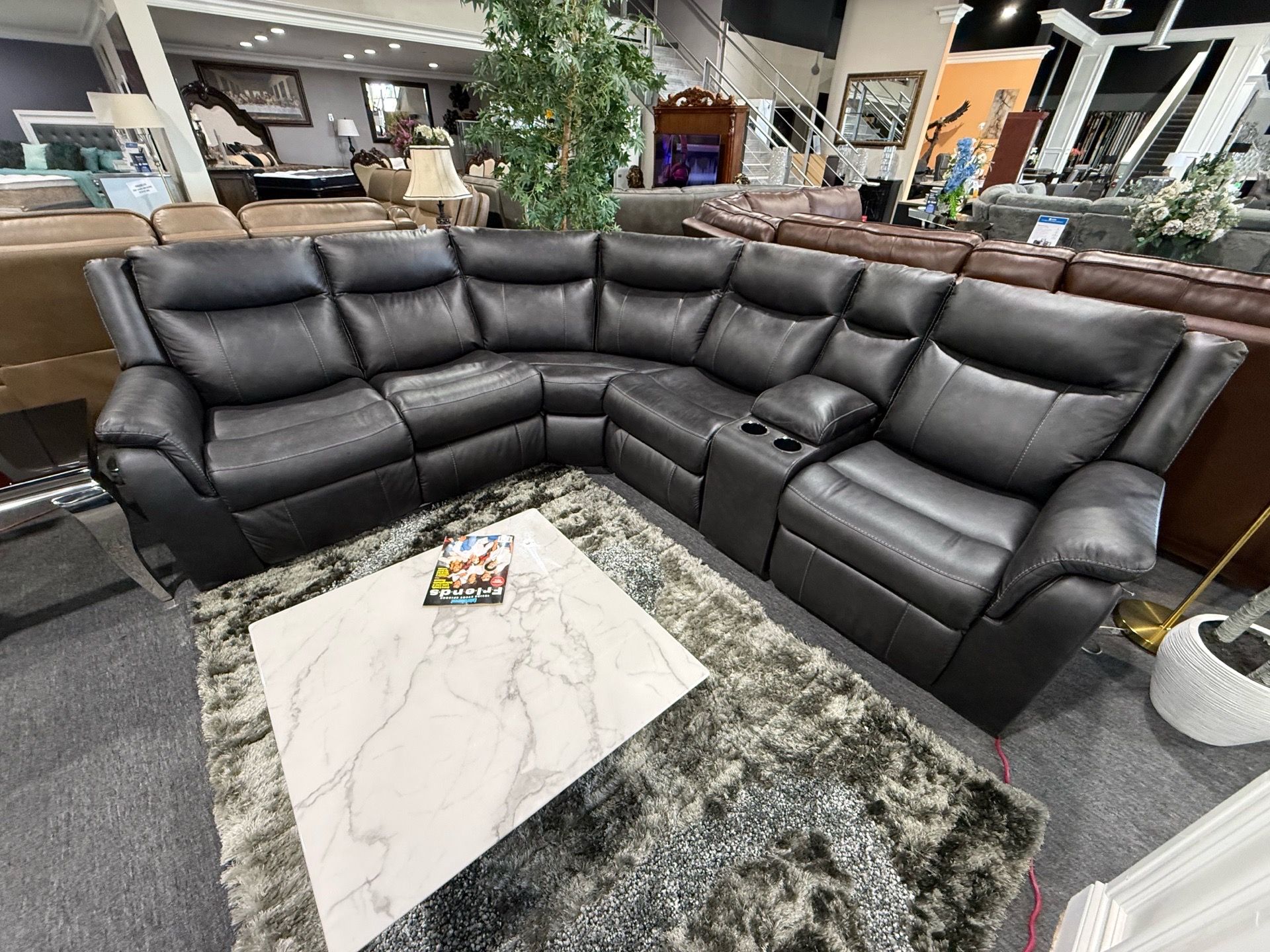 RECLINER SECTIONAL WITH OTTOMAN