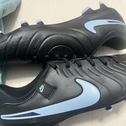 Legend 10 Academy Fg Soccer Cleat