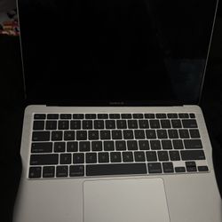 MacBook Air 13 