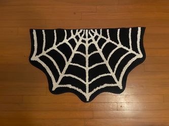 13x20” Spider Web Bath Mat