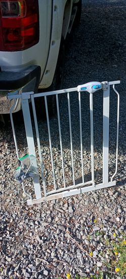 Baby gate