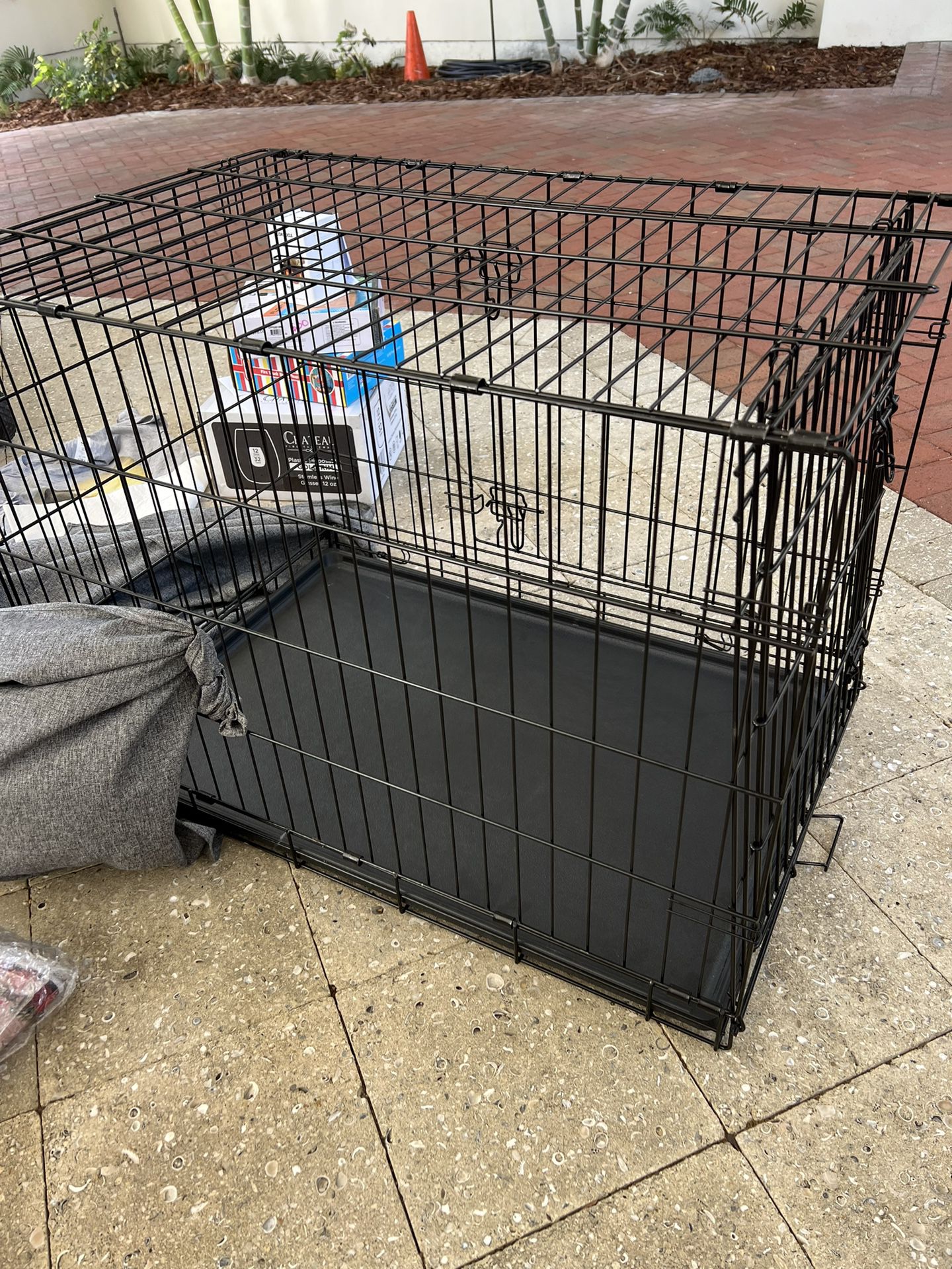 Dog  Crate - Large