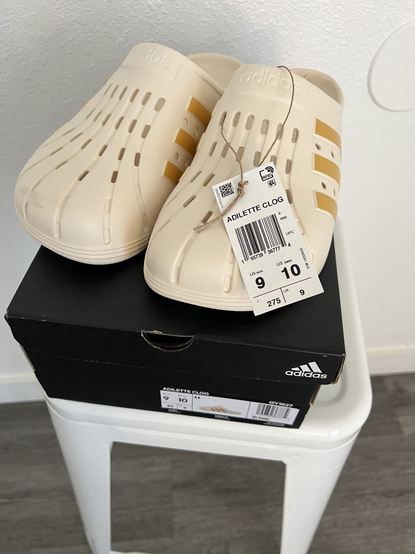 Adidas Unisex-Adult Adilette Clog Slide Sandal Off-White Size Mens 9