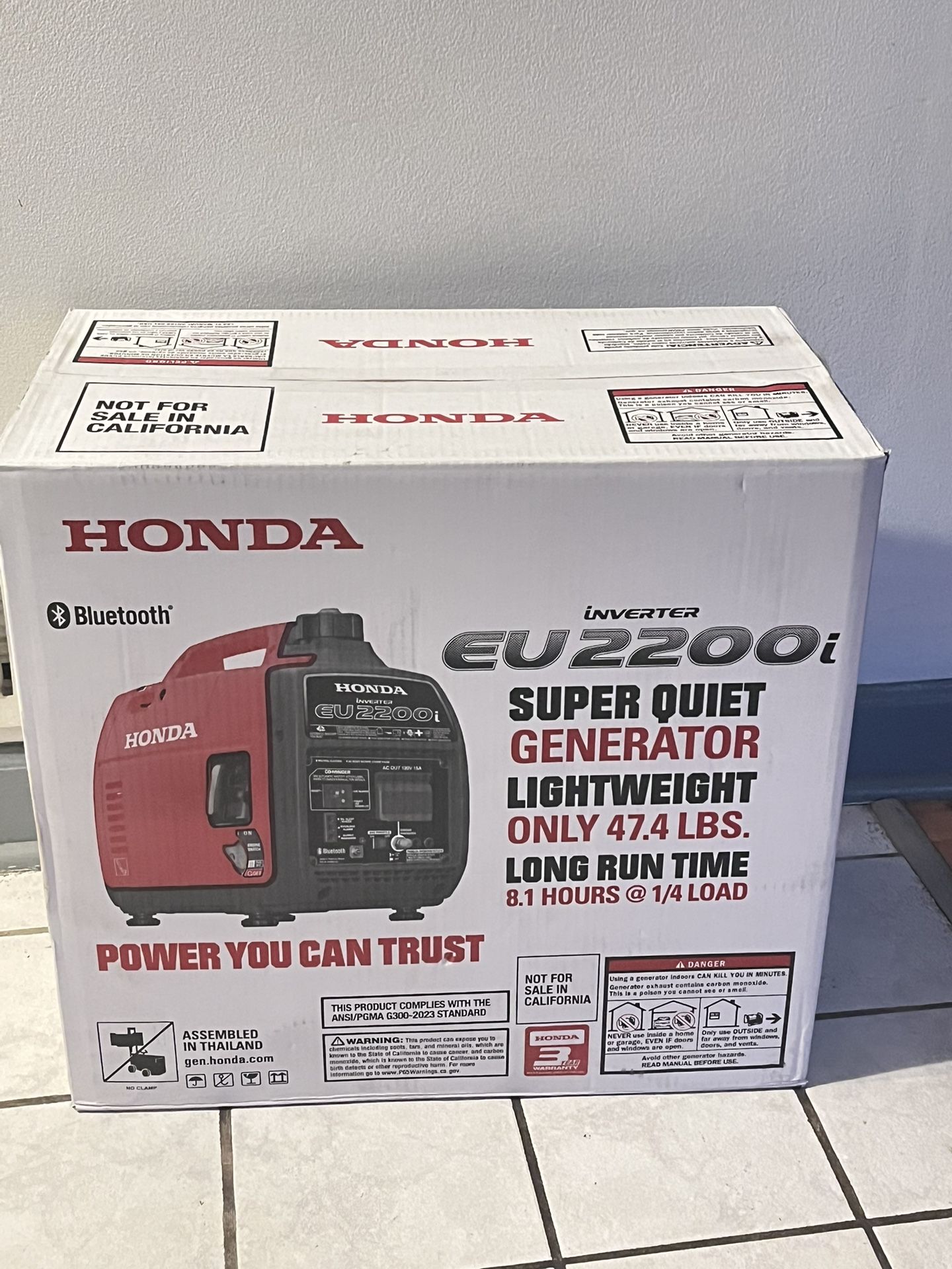 Honda New Generator EU2200i Never Opened With Bluetooth Capabilities